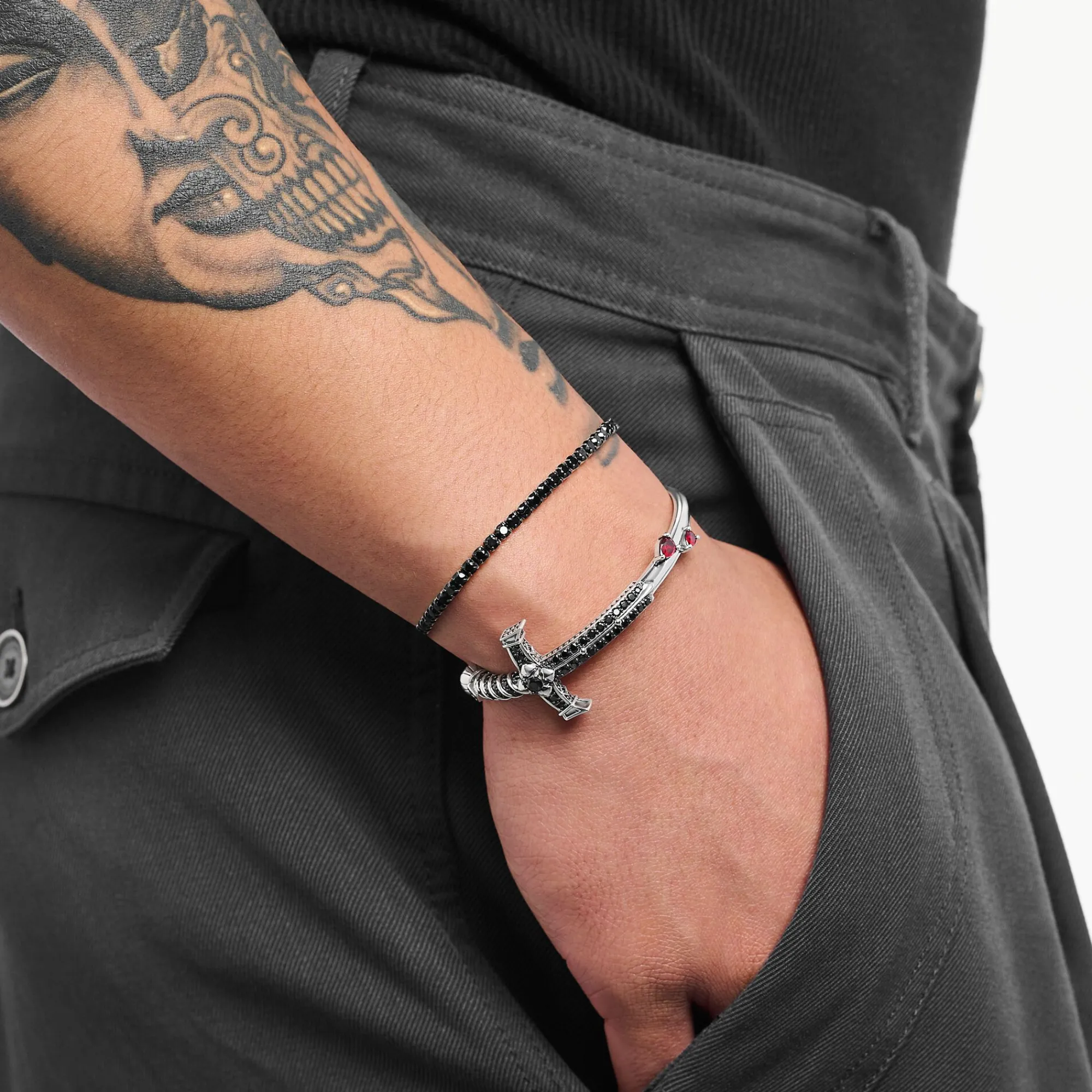 Women THOMAS SABO Bangles|925 Silver-Silver blackened bangle with black and red stones